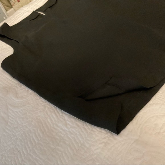 BLACK SLEEVELESS BLOUSE WITH KEY HOLES, SIZE: L - Picture 8 of 8